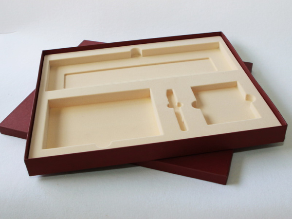 Флокированный ложемент под 4 предмета