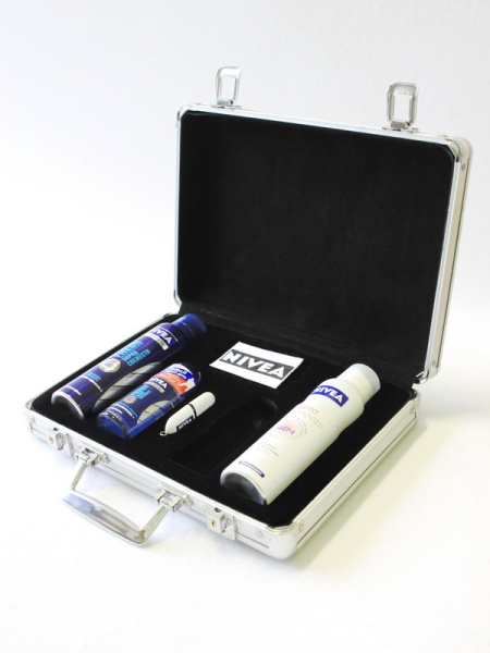 Флокированный ложемент под набор Nivea Флокированный ложемент под набор Nivea