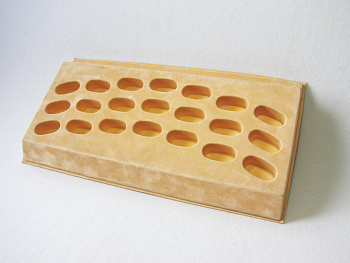 Подставка под косметику из флокированного пластика Подставка под косметику из флокированного пластика