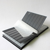 Альбом для марок (кляссер BASIC). А5. 16 листов (32 страницы) из чёрного картона с промежуточными листами из пергамина. Чёрный. Leuchtturm, 339367 / 315761