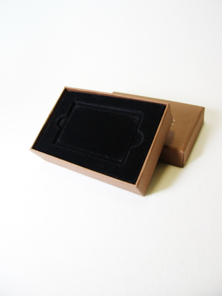 Флокированный ложемент под кредитную карточку