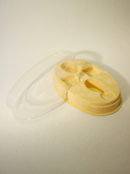 Сувенирная упаковка овальной формы под подарочный набор