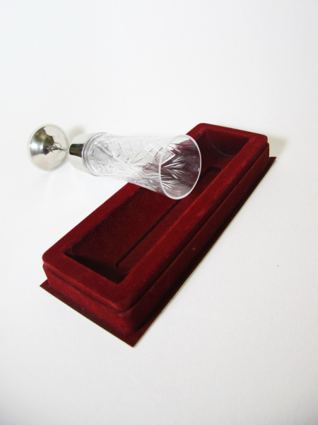 Сувенирная упаковка под фужер