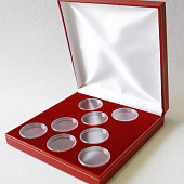 Футляр из кожзаменителя (191х194х44 мм) на 8 монет в капсулах (диаметр 46 мм)