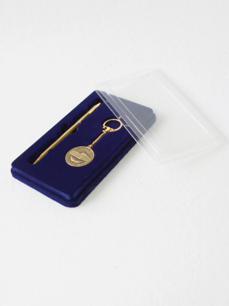 Флокированная упаковка под подарочный набор (ручка и брелок)