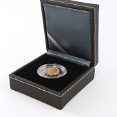 Футляр из искусственной кожи (91х96х44 мм) для одной монеты в капсуле (диаметр 44 мм)