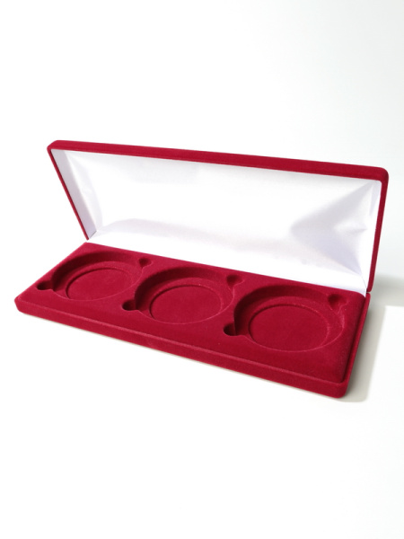 Футляр (255х103х27 мм) для 3 монет в капсулах (диаметр 74 мм),  светло-бордовый