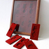 Багетная рамка коричневого цвета «Моя коллекция» для 6 вставок (для орденов с винтами)