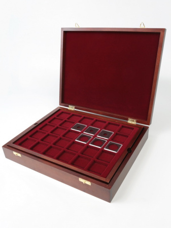 Футляр деревянный Vintage (329х271х61 мм) для 60 монет в капсулах «Quadrum Mini» (38х38х6,7 мм). 2 уровня