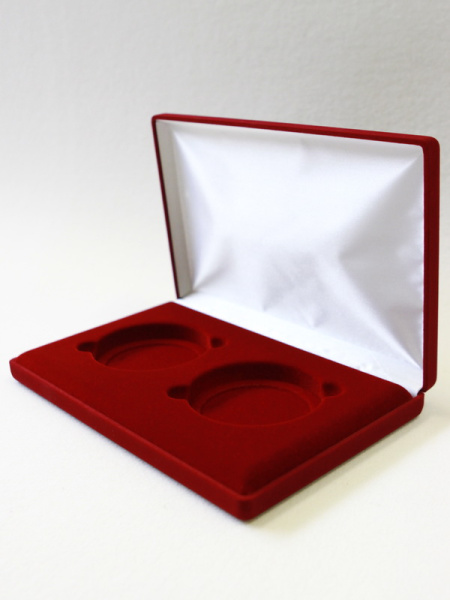  Футляр (217х141х29 мм) на 2 монеты в капсулах (диаметр 74 мм), тёмно-синий