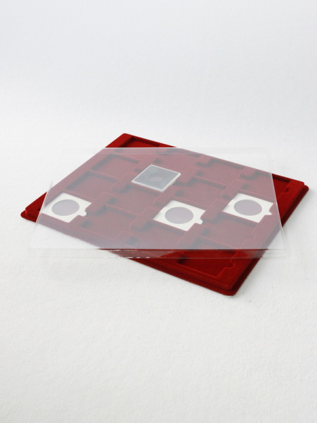  Планшет S (234х296х12 мм) на 16 монет в холдерах или капсулах «Quadrum» (50х50х6 мм), тёмно-бордовый