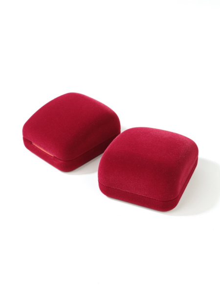 Футляр (53х59х33 мм) с универсальной подложкой (стойка),  светло-бордовый