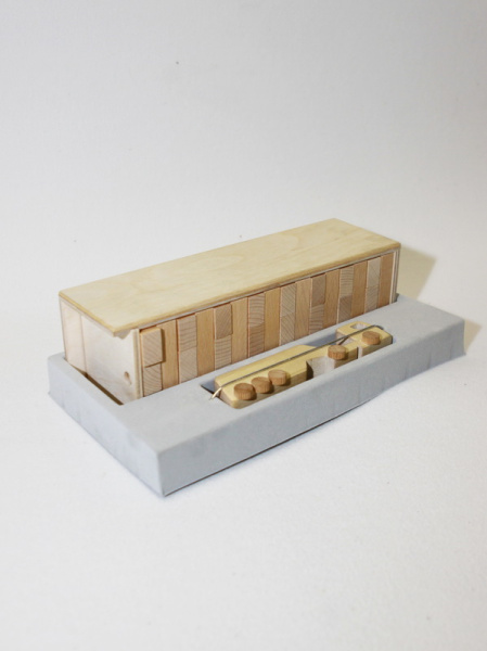 Флокированный ложемент под набор предметов для игры