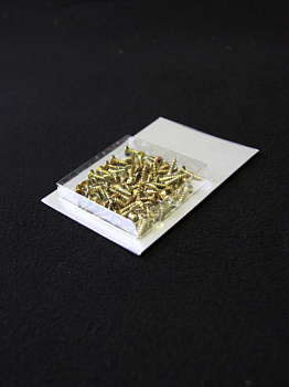 Блистер с загибом краев под изделие 53х57х9 мм