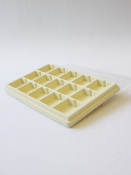 Флокированная упаковка под набор шоколадок (15 ячеек)