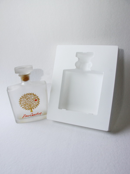 Флокированный ложемент под бутылку