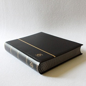 Альбом для марок (кляссер COMFORT). 32 листа (64 страницы) из чёрного картона с промежуточными листами для каждой страницы из пергамина. Чёрный. Leuchtturm, 310289