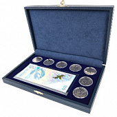 Футляр кожзам Sapfir M (238х155х37 мм) для банкноты Сочи-2014 в чехле и 7 монет Сочи-2014 в капсулах Leuchtturm