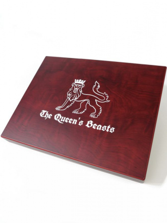 Футляр деревянный Volterra Uno (304х244х31 мм) для серии из 11 монет «The Queen's Beasts» (5 pounds, 2 oz silver proof) в капсулах Quadrum High. С логотипом