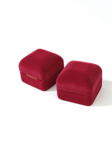 Футляр (43х43х36 мм) под серьги, подвеску (стойка), светло-бордовый