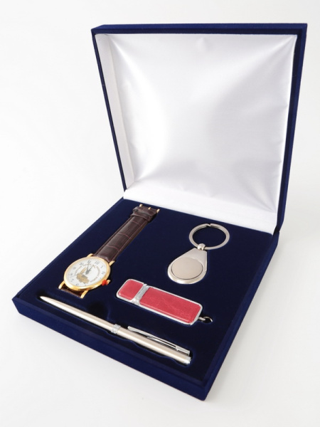 Футляр флокированный для мужского набора из 4 предметов