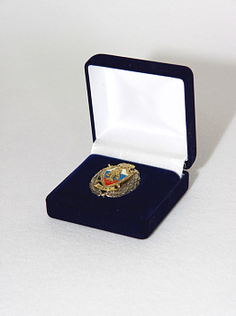 Флокированный футляр (92х92х40 мм) под орден с винтовой закруткой