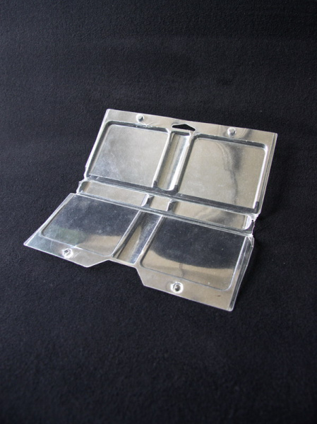 Блистерная упаковка под две пачки сигарет и зажигалку