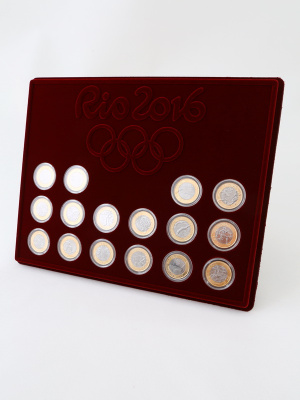 Планшет S (234х296х12 мм) для 16 монет серии «XXXI Летние Олимпийские игры 2016 года в Рио-де-Жанейро». Монеты в капсулах Leuchtturm